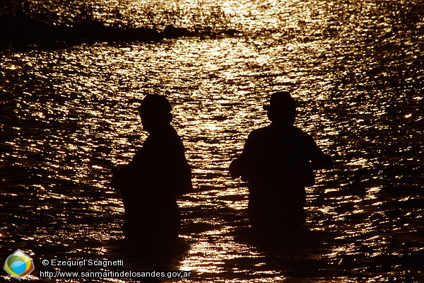 Foto Atardecer sobre el lago Filo Hua Hum (Ezequiel Scagnetti)