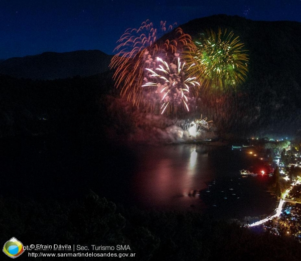 Foto Fiesta Año Nuevo en el Lago (Efrain Dávila)