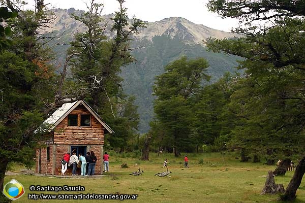 Foto Parador del lago Paimún (Santiago Gaudio)