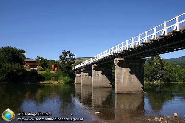 Foto Puente del río Quilquihue (Santiago Gaudio)